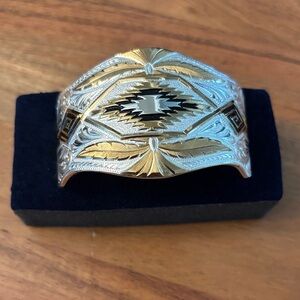 Montana Silversmiths Two-Tone Western Bracelet